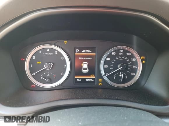 ✅ 2019 Hyundai Sonata SEL • VIN: 5NPE34AF7KH732560 • Lot: 42331193. Listed on Copart with 10,921 mi. Free auction sales archive from the USA and detailed vehicle history report at DreamBid. Image 9.