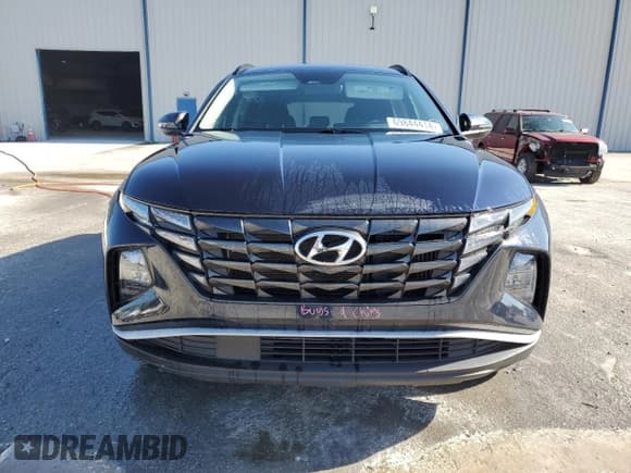 ✅ 2022 Hyundai Tucson Blue • VIN: KM8JBCA19NU015499 • Lot: 69844414. Wystawiony na Copart z przebiegiem 43 038 mil. Bezpłatny archiwum sprzedaży aukcyjnych z USA i szczegółowy raport historii pojazdu na DreamBid. Zdjęcie 5.