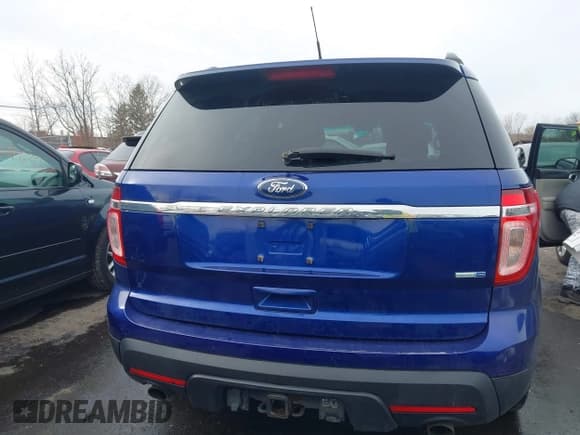 ✅ 2014 Ford Explorer • VIN: 1FM5K8B82EGA53715 • Lot: 43768302. Listed on IAAI with 142,908 mi. Free auction sales archive from the USA and detailed vehicle history report at DreamBid. Image 16.