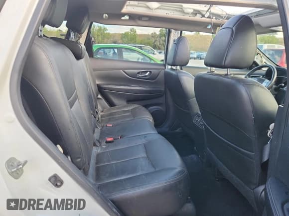 ✅ 2015 Nissan Rogue SL • VIN: 5N1AT2MV3FC762755 • Лот: 84442125. Опубликован ранее на Copart с пробегом 170 868 миль. Бесплатный доступ к архиву аукционных продаж из США и подробный отчёт об истории автомобиля на DreamBid. Изображение 11.