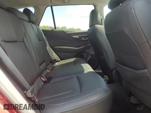 ✅ 2020 Subaru Outback Limited • VIN: 4S4BTANC3L3171588 • Lot: 61175355. Listed on Copart with 40,970 mi. Free auction sales archive from the USA and detailed vehicle history report at DreamBid. Image 10.