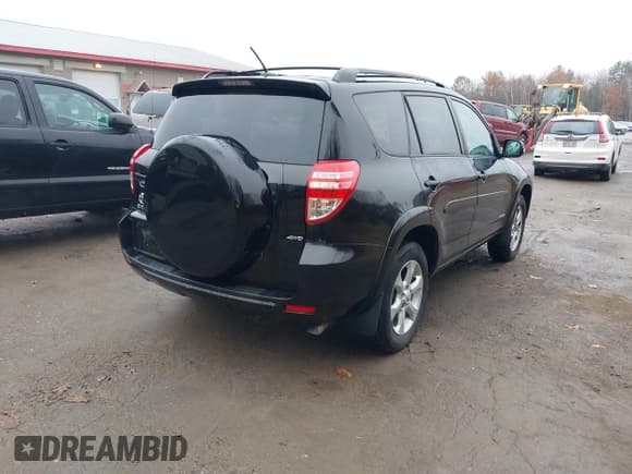 ✅ 2011 Toyota RAV4 Limited • VIN: 2T3DF4DV6BW113754 • Lot: 43714069. Listed on IAAI with 140,222 mi. Free auction sales archive from the USA and detailed vehicle history report at DreamBid. Image 4.