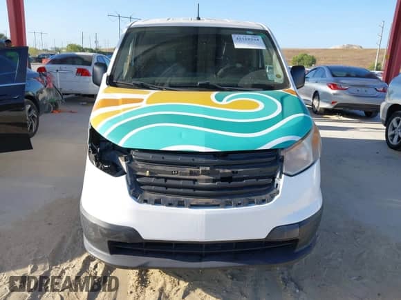 2015 Chevrolet City Express Cargo LT z VIN 3N63M0ZN6FK694790, wystawiony jako IAAI lot #42118264 z przebiegiem 82 991 mil mil oraz . Historia ofert i sprzedaży dostępna na DreamBid. Obrazek 13.