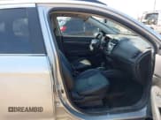 ✅ 2017 Mitsubishi Outlander SEL • VIN: JA4AP4AW2HZ056274 • Lot: 43297090. Wystawiony na IAAI z przebiegiem 145 519 mil. Bezpłatny archiwum sprzedaży aukcyjnych z USA i szczegółowy raport historii pojazdu na DreamBid. Zdjęcie 5.