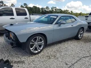✅ 2022 Dodge Challenger R/T • VIN: 2C3CDZBT5NH234297 • Lot: 66919704. Wystawiony na Copart z przebiegiem 30 711 mil. Bezpłatny archiwum sprzedaży aukcyjnych z USA i szczegółowy raport historii pojazdu na DreamBid. Zdjęcie 1.