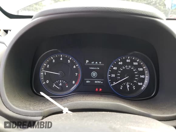 ✅ 2019 Hyundai Kona Limited • VIN: KM8K3CA58KU299630 • Лот: 73598734. Опубликован ранее на Copart с пробегом 44 781 миль. Бесплатный доступ к архиву аукционных продаж из США и подробный отчёт об истории автомобиля на DreamBid. Изображение 9.