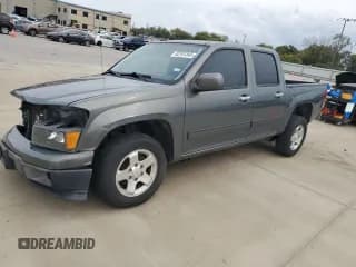 ✅ 2011 Chevrolet Colorado 1LT • VIN: 1GCDSCFE2B8136957 • Лот: 82761345. Опубликован ранее на Copart с пробегом 91 416 миль. Бесплатный доступ к архиву аукционных продаж из США и подробный отчёт об истории автомобиля на DreamBid. Изображение 1.