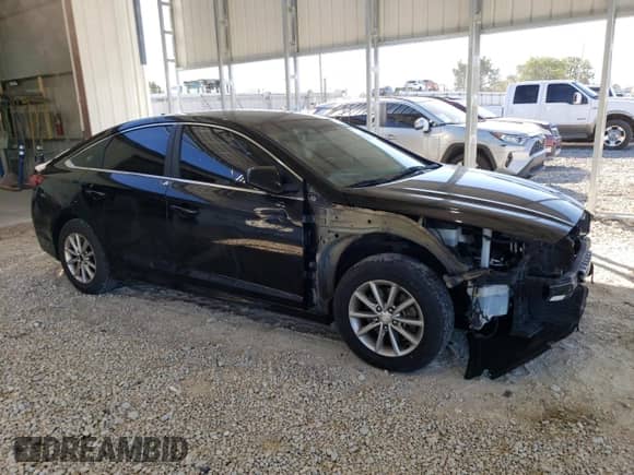 2018 Hyundai Sonata SE z VIN 5NPE24AF5JH677379, wystawiony jako Copart lot #87239115 z przebiegiem 144 158 mil mil oraz Szkoda całkowita • Salvage title. Historia ofert i sprzedaży dostępna na DreamBid. Obrazek 4.