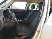 ✅ 2014 Jeep Patriot Sport • VIN: 1C4NJRBB9ED549735 • Lot: 59149045. Listed on Copart with 118,529 mi. Free auction sales archive from the USA and detailed vehicle history report at DreamBid. Image 7.