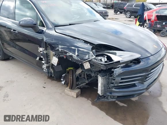 ✅ 2022 Porsche Cayenne E-Hybrid • VIN: WP1AE2AYXNDA26559 • Lot: 41113313. Listed on IAAI with 28,591 mi. Free auction sales archive from the USA and detailed vehicle history report at DreamBid. Image 6.