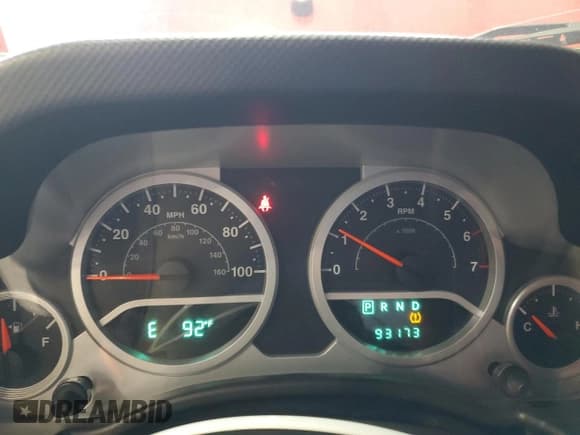 ✅ 2008 Jeep Wrangler Rubicon • VIN: 1J8GA641X8L586923 • Lot: 56243405. Listed on Copart with 93,173 mi. Free auction sales archive from the USA and detailed vehicle history report at DreamBid. Image 9.