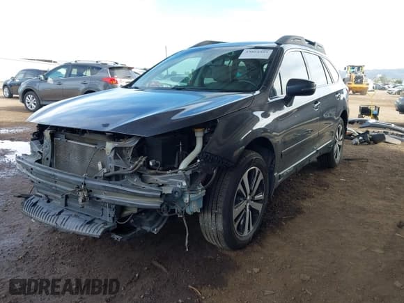 ✅ 2018 Subaru Outback Limited • VIN: 4S4BSANC4J3317707 • Lot: 43804403. Listed on IAAI with 135,612 mi. Free auction sales archive from the USA and detailed vehicle history report at DreamBid. Image 18.