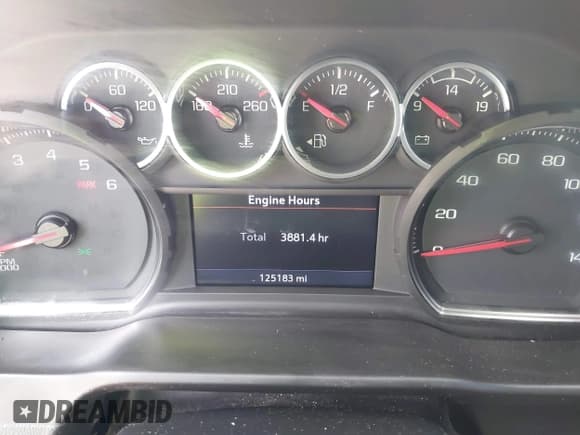 ✅ 2021 Chevrolet Silverado 1500 RST • VIN: 3GCUYEED7MG452645 • Lot: 42738066. Wystawiony na IAAI z przebiegiem 125 183 mil. Bezpłatny archiwum sprzedaży aukcyjnych z USA i szczegółowy raport historii pojazdu na DreamBid. Zdjęcie 7.