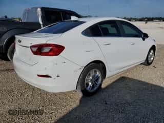 ✅ 2018 Chevrolet Cruze LT • VIN: 1G1BE5SM8J7154190 • Lot: 67681662. Wystawiony na Copart z przebiegiem 102 005 mil mil. Skorzystaj z bezpłatnego archiwum sprzedaży aukcyjnych z USA i zobacz szczegółowy raport historii pojazdu na DreamBid. Zdjęcie 3.