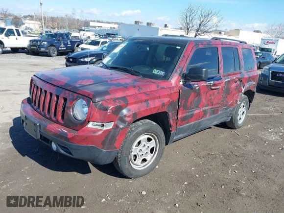 ✅ 2017 Jeep Patriot Sport • VIN: 1C4NJPBA1HD149040 • Lot: 41875505. Listed on IAAI with 124,125 mi. Free auction sales archive from the USA and detailed vehicle history report at DreamBid. Image 17.