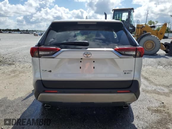 ✅ 2025 Toyota RAV4 Hybrid Limited • VIN: JTMD6RFV8SD167421 • Lot: 69362545. Listed on Copart with 662 mi. Free auction sales archive from the USA and detailed vehicle history report at DreamBid. Image 6.