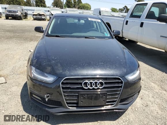 ✅ 2014 Audi A4 Premium Plus • VIN: WAUHFAFL9EA006693 • Лот: 59735005. Опубликован ранее на Copart с пробегом 178 463 миль. Бесплатный доступ к архиву аукционных продаж из США и подробный отчёт об истории автомобиля на DreamBid. Изображение 5.