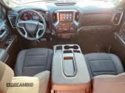 ✅ 2022 Chevrolet Silverado 1500 RST • VIN: 1GCUYEET2NZ184094 • Лот: 84618775. Опубликован ранее на Copart с пробегом 89 837 миль. Бесплатный доступ к архиву аукционных продаж из США и подробный отчёт об истории автомобиля на DreamBid. Изображение 8.