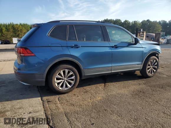 ✅ 2019 Volkswagen Tiguan S • VIN: 3VV0B7AX8KM167688 • Lot: 81750125. Listed on Copart with 186,896 mi. Free auction sales archive from the USA and detailed vehicle history report at DreamBid. Image 3.