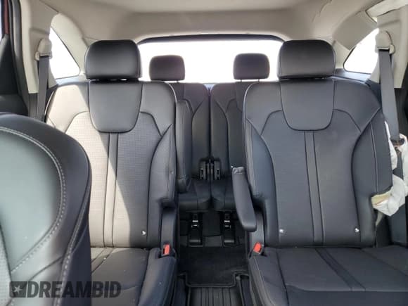 ✅ 2024 Kia Sorento EX • VIN: 5XYRH4JF4RG258247 • Lot: 80941895. Wystawiony na Copart z przebiegiem Nie podano. Bezpłatny archiwum sprzedaży aukcyjnych z USA i szczegółowy raport historii pojazdu na DreamBid. Zdjęcie 10.