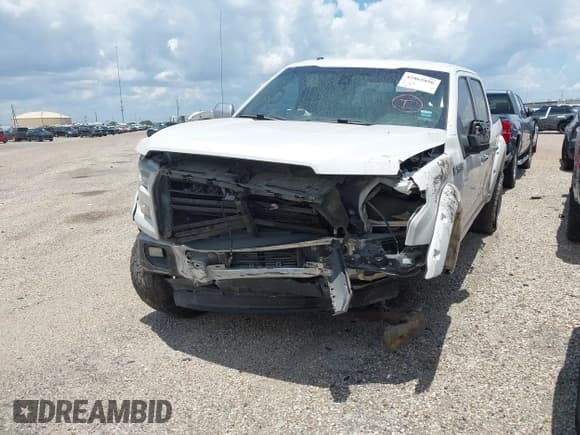 ✅ 2015 Ford F-150 XLT • VIN: 1FTEW1EG5FFC14276 • Lot: 42865896. Listed on IAAI with Not provided. Free auction sales archive from the USA and detailed vehicle history report at DreamBid. Image 6.