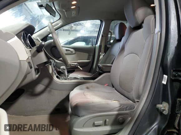 ✅ 2011 Chevrolet Traverse 1LT • VIN: 1GNKVGED8BJ126125 • Lot: 86654225. Wystawiony na Copart z przebiegiem 186 520 mil. Bezpłatny archiwum sprzedaży aukcyjnych z USA i szczegółowy raport historii pojazdu na DreamBid. Zdjęcie 7.