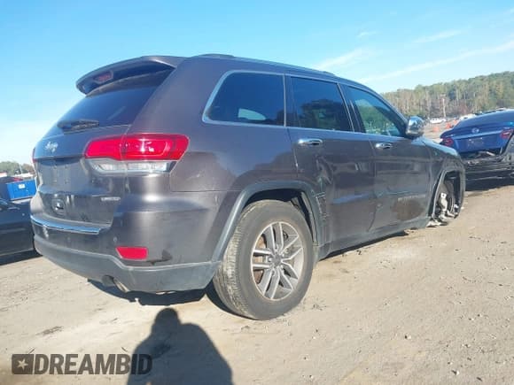 ✅ 2021 Jeep Grand Cherokee 80th Anniversary • VIN: 1C4RJFBG5MC862605 • Lot: 43502497. Wystawiony na IAAI z przebiegiem 59 367 mil. Bezpłatny archiwum sprzedaży aukcyjnych z USA i szczegółowy raport historii pojazdu na DreamBid. Zdjęcie 4.