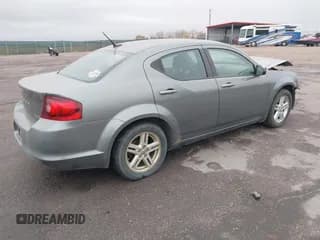 ✅ 2012 Dodge Avenger SE • VIN: 1C3CDZAB0CN310313 • Lot: 43274628. Listed on IAAI with 225,955 mi. Free auction sales archive from the USA and detailed vehicle history report at DreamBid. Image 4.