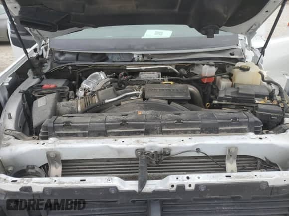 2021 Chevrolet Silverado 3500HD LT z VIN 1GC4YTEYXMF208982, wystawiony jako Copart lot #58151165 z przebiegiem 114 274 mil mil oraz Szkoda całkowita • Salvage title. Historia ofert i sprzedaży dostępna na DreamBid. Obrazek 11.