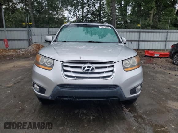 ✅ 2011 Hyundai Santa Fe SE • VIN: 5XYZH4AG5BG020194 • Lot: 70970484. Wystawiony na Copart z przebiegiem 181 081 mil. Bezpłatny archiwum sprzedaży aukcyjnych z USA i szczegółowy raport historii pojazdu na DreamBid. Zdjęcie 5.