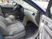 ✅ 2007 Chrysler Pacifica Touring • VIN: 2A8GF68X87R196957 • Lot: 42681062. Listed on IAAI with 199,042 mi. Free auction sales archive from the USA and detailed vehicle history report at DreamBid. Image 5.