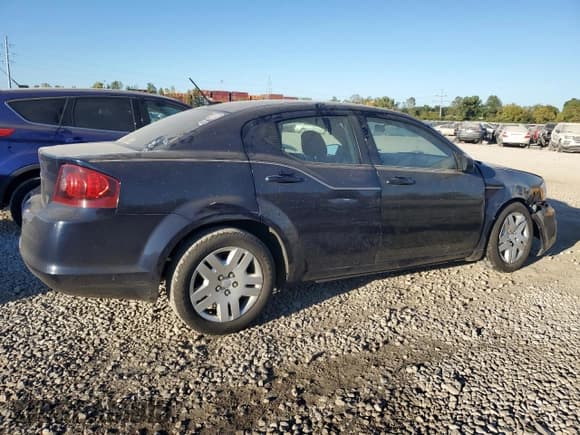 ✅ 2013 Dodge Avenger SE • VIN: 1C3CDZAB6DN580888 • Лот: 75340694. Опубликован ранее на Copart с пробегом 133 148 миль. Бесплатный доступ к архиву аукционных продаж из США и подробный отчёт об истории автомобиля на DreamBid. Изображение 3.