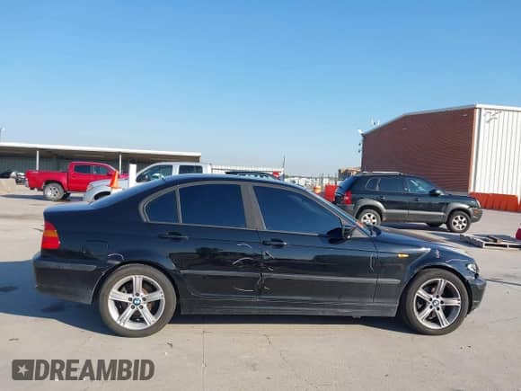 2002 BMW 3 Series 325xi с VIN WBAEU33492PH85476, выставлен на аукционе IAAI как лот 43180785 с пробегом 159 095 миль миль и . История ставок и продаж доступна на DreamBid. Изображение 13.