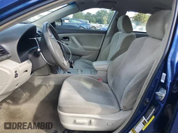 2011 Toyota Camry LE с VIN 4T1BF3EK0BU767373, выставлен на аукционе Copart как лот 82065155 с пробегом 167 965 миль миль и Списание • Salvage title. История ставок и продаж доступна на DreamBid. Изображение 7.