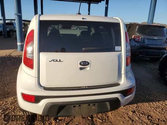 ✅ 2013 Kia Soul + • VIN: KNDJT2A67D7566017 • Лот: 87306355. Опубликован ранее на Copart с пробегом 97 985 миль. Бесплатный доступ к архиву аукционных продаж из США и подробный отчёт об истории автомобиля на DreamBid. Изображение 6.