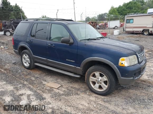 ✅ 2005 Ford Explorer XLT • VIN: 1FMZU73K85ZA00778 • Lot: 42843965. Wystawiony na IAAI z przebiegiem 182 147 mil. Bezpłatny archiwum sprzedaży aukcyjnych z USA i szczegółowy raport historii pojazdu na DreamBid. Zdjęcie 1.