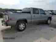 ✅ 2006 Chevrolet Silverado 1500 LT1 • VIN: 2GCEK13ZX61281947 • Lot: 86431175. Wystawiony na Copart z przebiegiem 230 506 mil mil. Skorzystaj z bezpłatnego archiwum sprzedaży aukcyjnych z USA i zobacz szczegółowy raport historii pojazdu na DreamBid. Zdjęcie 3.