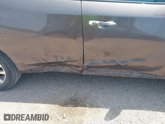 ✅ 2015 Nissan Pathfinder SV • VIN: 5N1AR2MN1FC657467 • Lot: 42242960. Listed on IAAI with 175,053 mi. Free auction sales archive from the USA and detailed vehicle history report at DreamBid. Image 6.