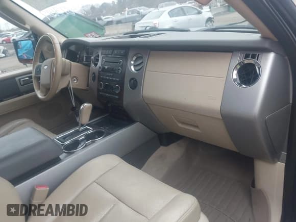 ✅ 2013 Ford Expedition Max XLT • VIN: 1FMJK1J51DEF30822 • Lot: 43873187. Listed on IAAI with 145,314 mi. Free auction sales archive from the USA and detailed vehicle history report at DreamBid. Image 5.