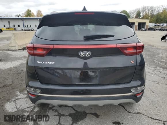 ✅ 2020 Kia Sportage S • VIN: KNDP6CACXL7735488 • Лот: 86472325. Опубликован ранее на Copart с пробегом 93 853 миль. Бесплатный доступ к архиву аукционных продаж из США и подробный отчёт об истории автомобиля на DreamBid. Изображение 6.