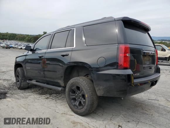✅ 2020 Chevrolet Tahoe LS • VIN: 1GNSKAKC9LR302135 • Lot: 84415915. Wystawiony na Copart z przebiegiem 107 538 mil. Bezpłatny archiwum sprzedaży aukcyjnych z USA i szczegółowy raport historii pojazdu na DreamBid. Zdjęcie 2.