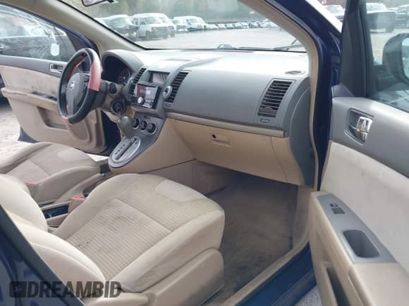 ✅ 2008 Nissan Sentra 2.0 • VIN: 3N1AB61E58L652674 • Lot: 43604959. Listed on IAAI with 197,743 mi. Free auction sales archive from the USA and detailed vehicle history report at DreamBid. Image 5.