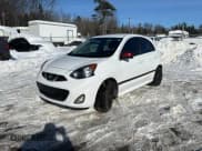 ✅ 2015 Nissan Micra S • VIN: 3N1CK3CP7FL263117 • Лот: 43868835. Опубликован ранее на Copart с пробегом 193 500 миль. Бесплатный доступ к архиву аукционных продаж из США и подробный отчёт об истории автомобиля на DreamBid. Изображение 2.