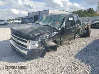 2011 Chevrolet Silverado 1500 LT z VIN 1GCRKSE33BZ124584, wystawiony jako Copart lot #82233745 z przebiegiem 95 385 mil mil oraz Czysty tytuł • Clean title. Historia ofert i sprzedaży dostępna na DreamBid. Obrazek 1.