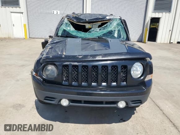 ✅ 2016 Jeep Patriot Sport SE • VIN: 1C4NJPBA4GD726674 • Lot: 80430955. Wystawiony na Copart z przebiegiem 208 412 mil. Bezpłatny archiwum sprzedaży aukcyjnych z USA i szczegółowy raport historii pojazdu na DreamBid. Zdjęcie 5.