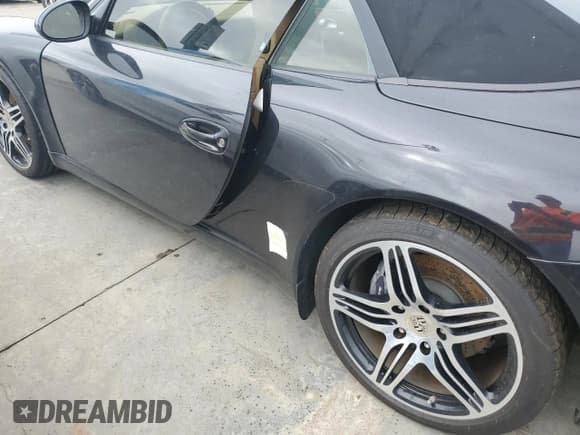 ✅ 2011 Porsche 911 991 Carrera • VIN: WP0CA2A95BS740380 • Lot: 74748664. Listed on Copart with Not provided. Free auction sales archive from the USA and detailed vehicle history report at DreamBid. Image 12.