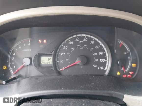 ✅ 2011 Toyota Sienna LE • VIN: 5TDKK3DC5BS030636 • Lot: 43583642. Listed on IAAI with 298,947 mi. Free auction sales archive from the USA and detailed vehicle history report at DreamBid. Image 7.