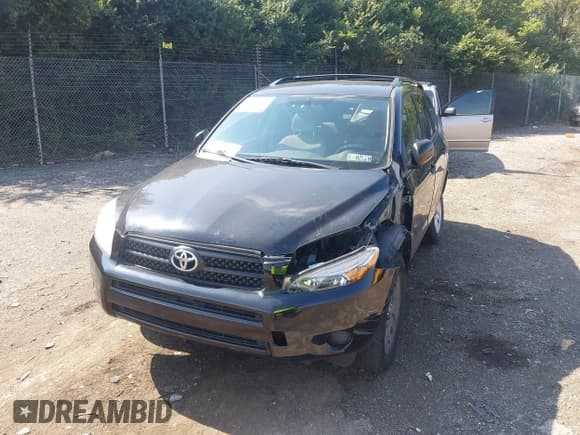 ✅ 2006 Toyota RAV4 • VIN: JTMBD33V265049461 • Lot: 43167440. Listed on IAAI with 157,621 mi. Free auction sales archive from the USA and detailed vehicle history report at DreamBid. Image 14.
