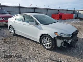 ✅ 2016 Ford Fusion SE • VIN: 3FA6P0H72GR262271 • Lot: 43676804. Wystawiony na IAAI z przebiegiem 44 106 mil. Bezpłatny archiwum sprzedaży aukcyjnych z USA i szczegółowy raport historii pojazdu na DreamBid. Zdjęcie 1.