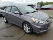 ✅ 2017 Hyundai Accent SE • VIN: KMHCT4AE3HU195968 • Лот: 65662814. Опубликован ранее на Copart с пробегом 97 320 миль. Бесплатный доступ к архиву аукционных продаж из США и подробный отчёт об истории автомобиля на DreamBid. Изображение 4.